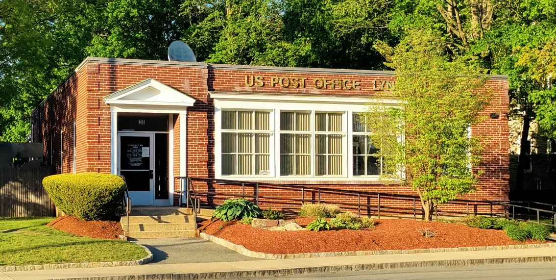 USPS building